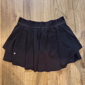 Lululemon court rival high rise skirt long 10 excellent condition brown